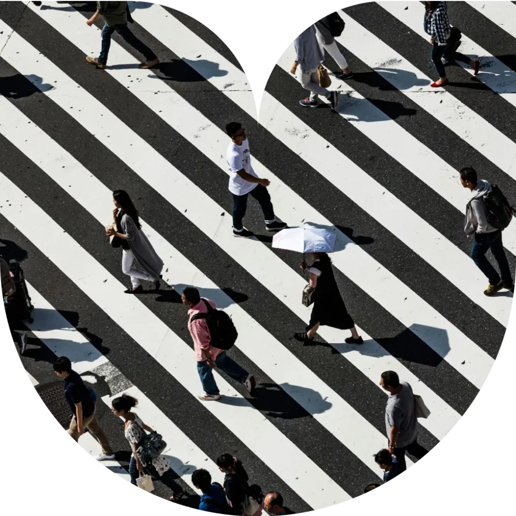 Massimizzare il Custome Lifetime Value: persone che camminiano e che vanno mantenute da noi